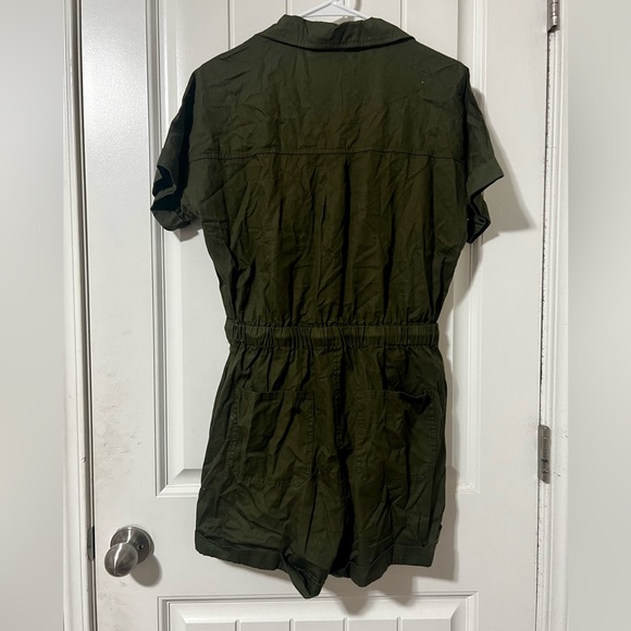 Green button up romper - Picture 2 of 3